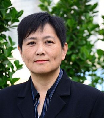 DSC_1566 Susan outdoor 3